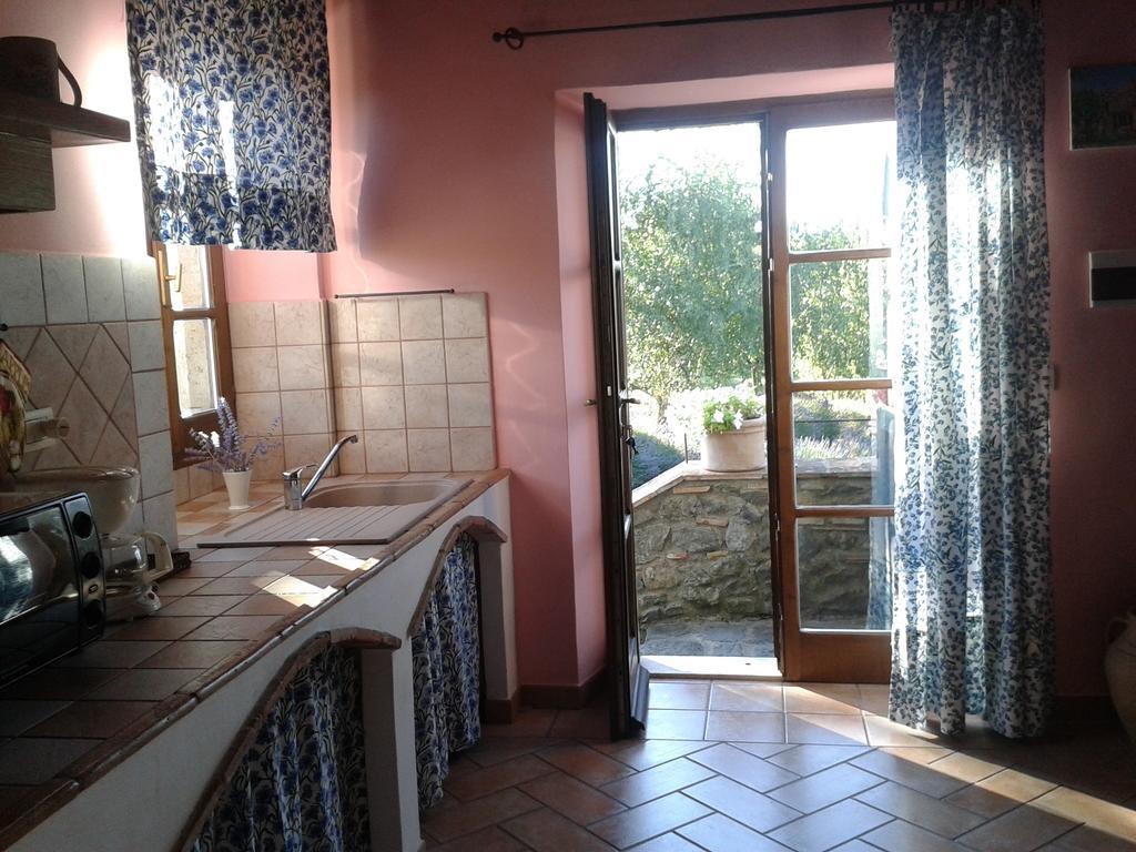 Agriturismo Cantinaccia Di Sopra Pitigliano Room photo