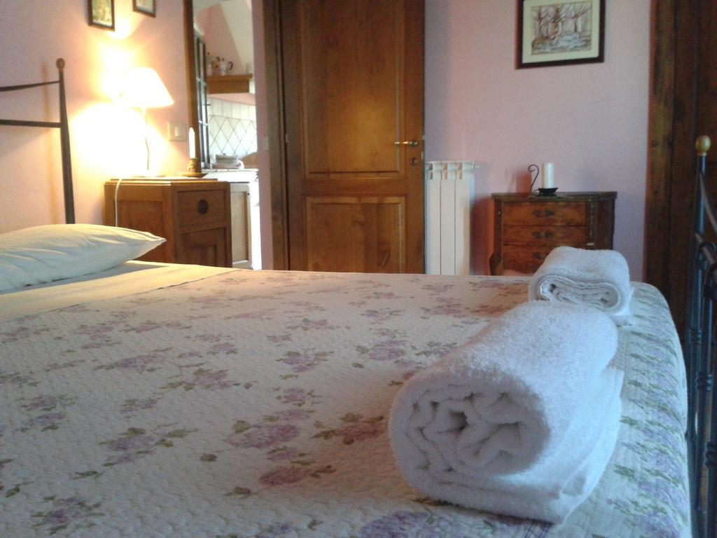 Agriturismo Cantinaccia Di Sopra Pitigliano Room photo